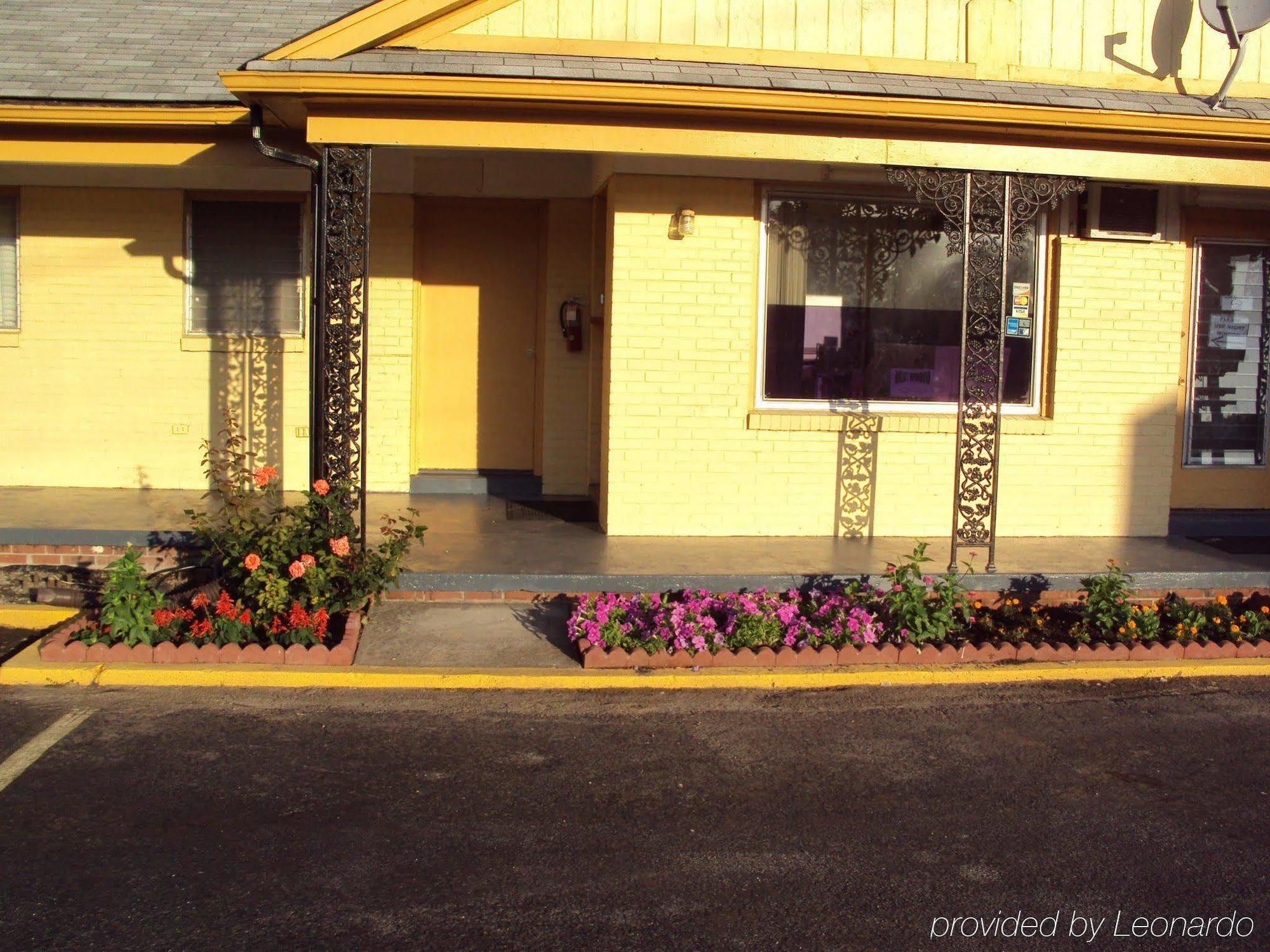 Sunrise Inn - Brownsville Zewnętrze zdjęcie